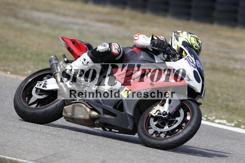 /37 09.08.2026  Pluess Motosport ADR/Einsteiger/194